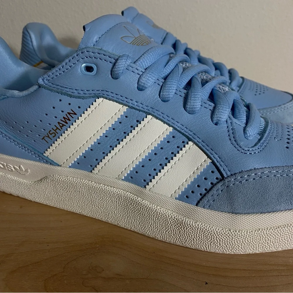 Adidas Tyshawn Low Sky Blue Leather Skateboarding Shoe - Size 11